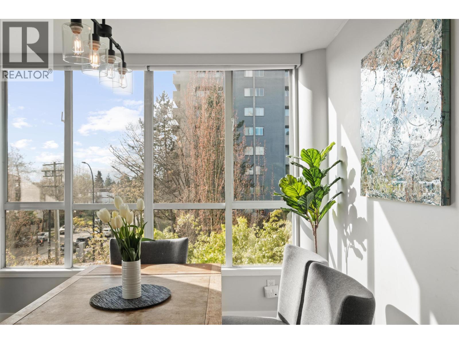 303 408 Lonsdale Avenue, North Vancouver, British Columbia  V7M 2G5 - Photo 4 - R3112467