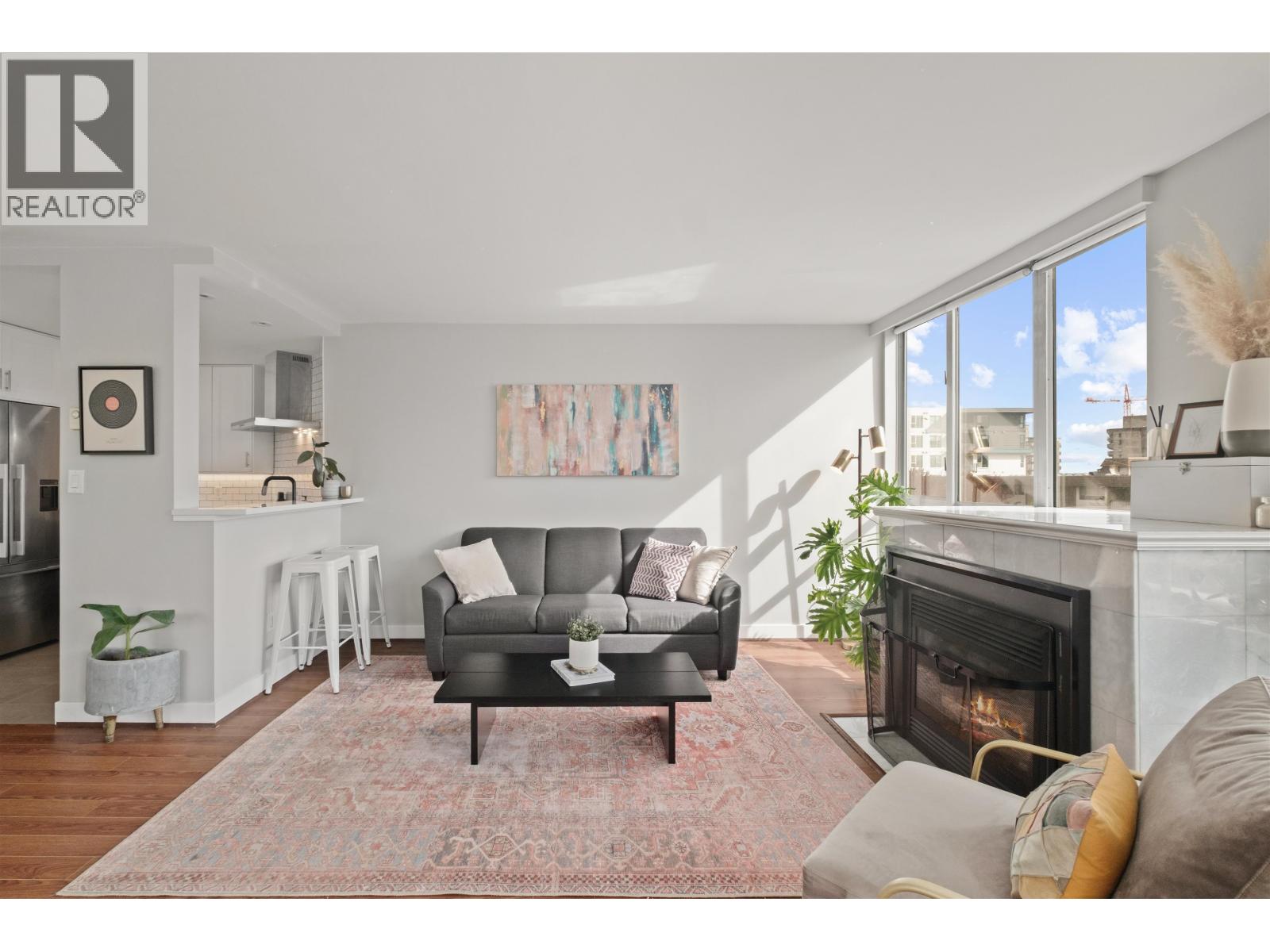 303 408 Lonsdale Avenue, North Vancouver, British Columbia  V7M 2G5 - Photo 9 - R3112467