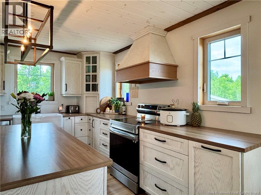 567 Rte 450, Lavillette, New Brunswick  E9G 2P9 - Photo 8 - NB121244