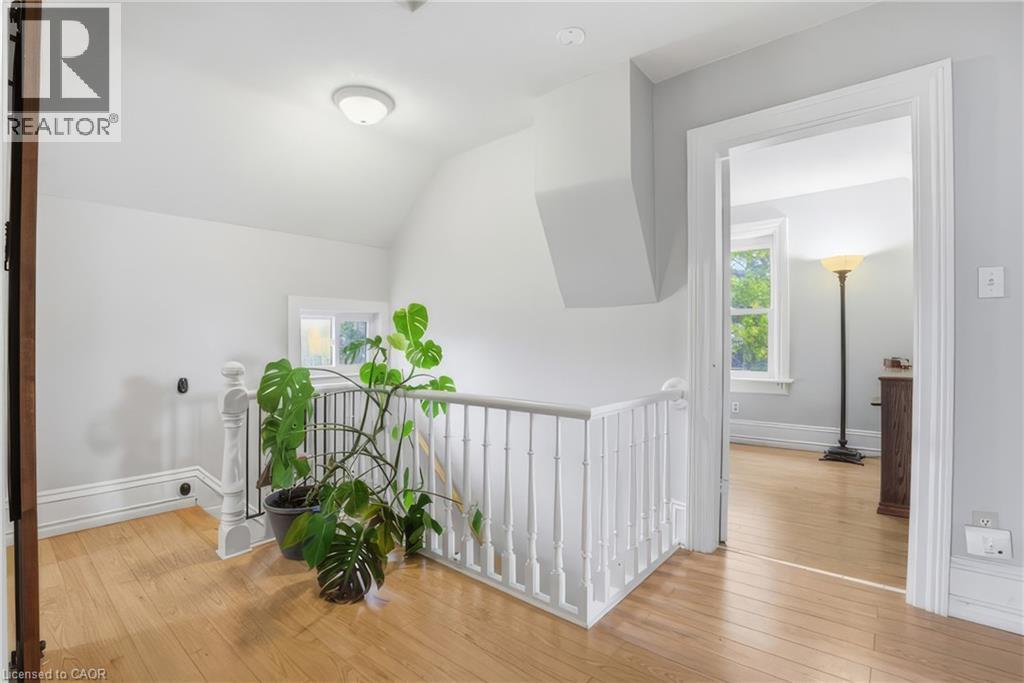 82 Bond Street, Cambridge, Ontario  N1R 4B6 - Photo 25 - 40821392