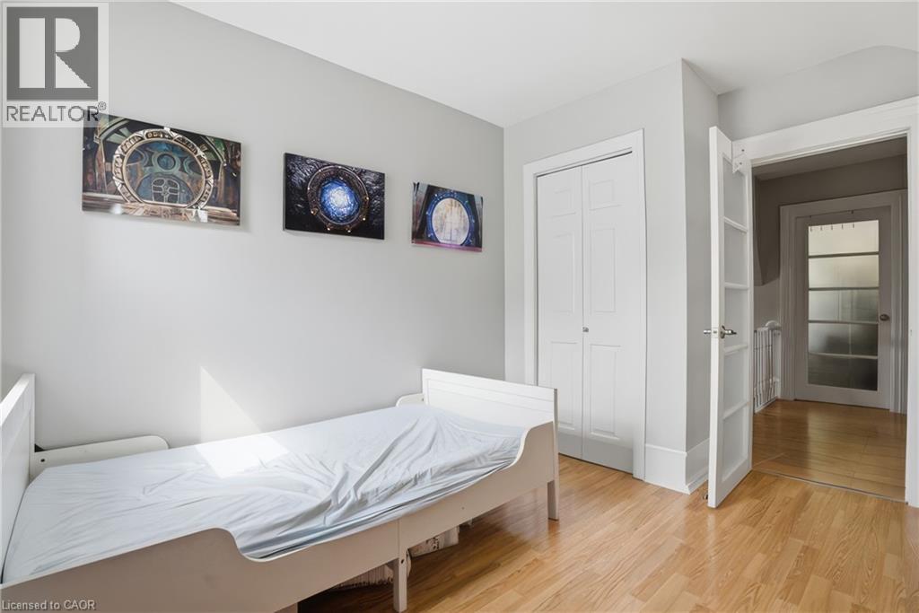 82 Bond Street, Cambridge, Ontario  N1R 4B6 - Photo 24 - 40821392