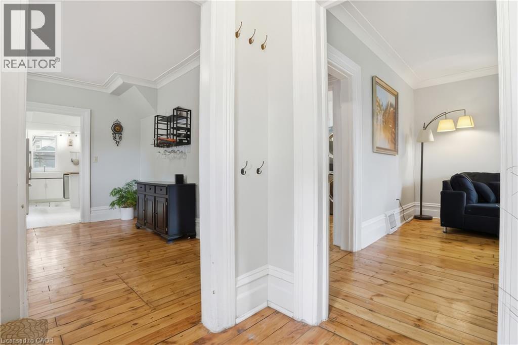 82 Bond Street, Cambridge, Ontario  N1R 4B6 - Photo 34 - 40821392