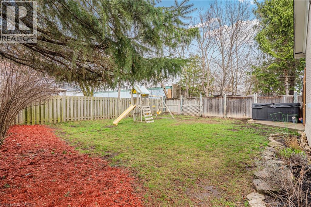 82 Bond Street, Cambridge, Ontario  N1R 4B6 - Photo 10 - 40821392