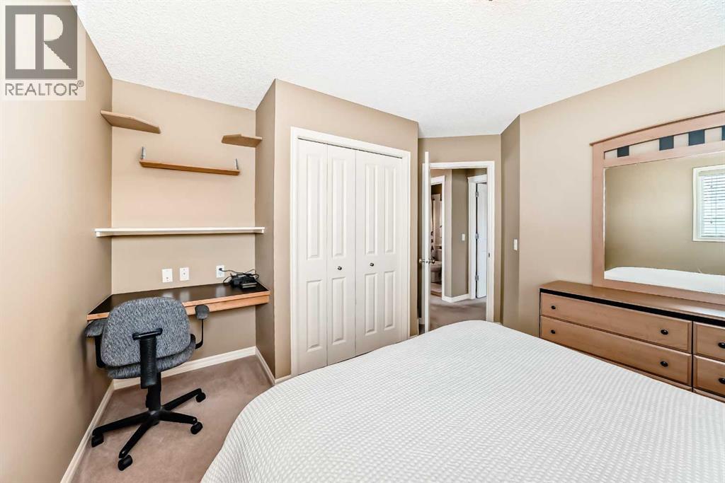 41 Kincora Drive Nw, Calgary, Alberta  T3R 1L2 - Photo 29 - A2296531