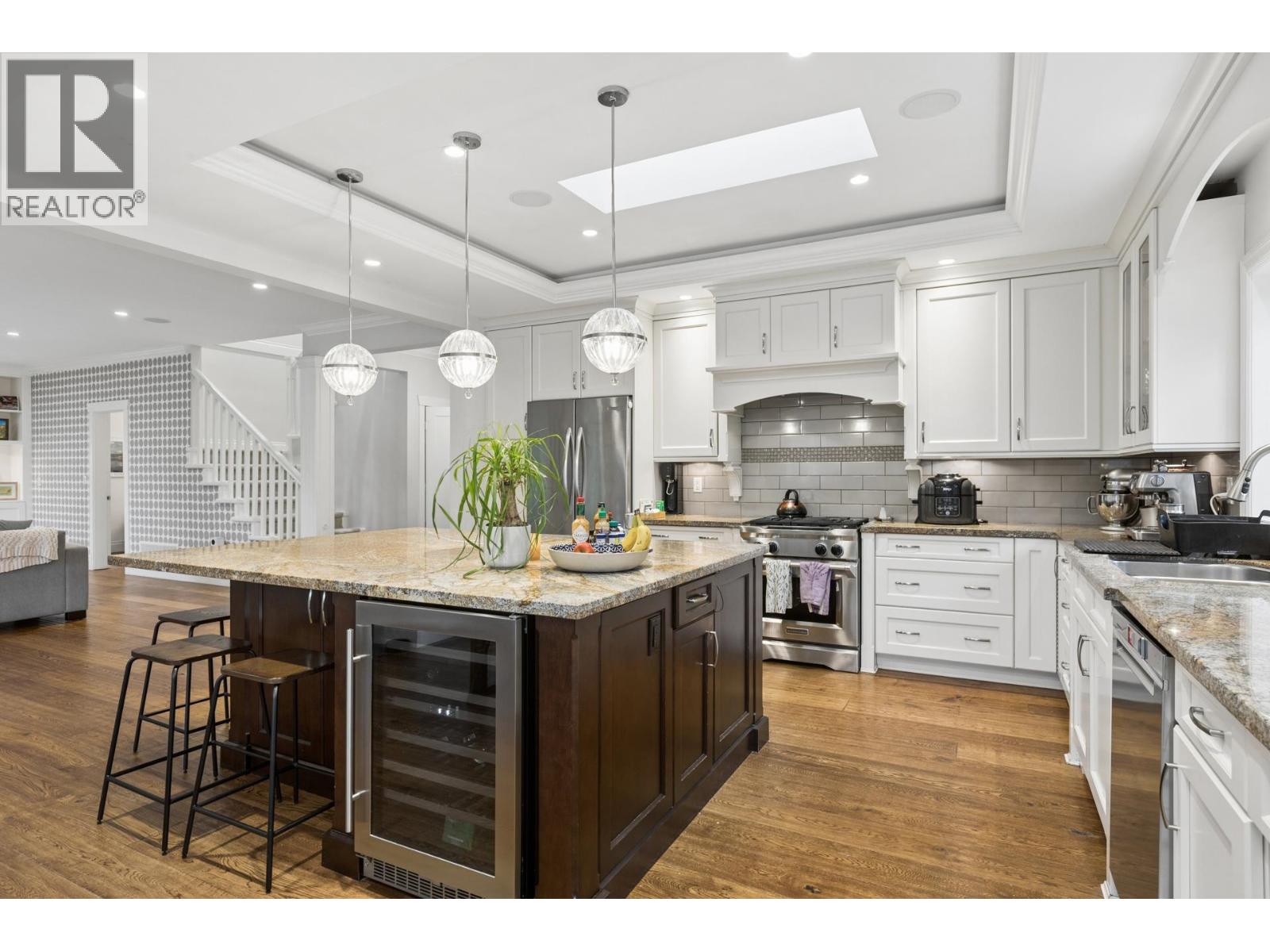 3476 Wellington Crescent, North Vancouver, British Columbia  V7R 3B4 - Photo 12 - R3112440