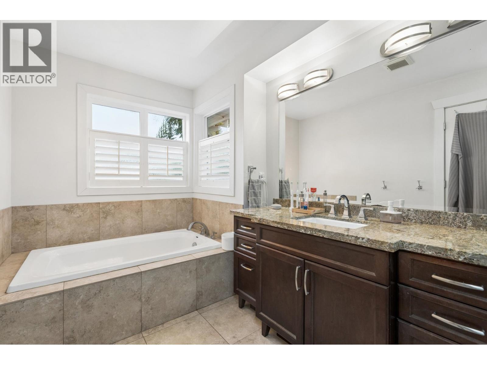 3476 Wellington Crescent, North Vancouver, British Columbia  V7R 3B4 - Photo 25 - R3112440