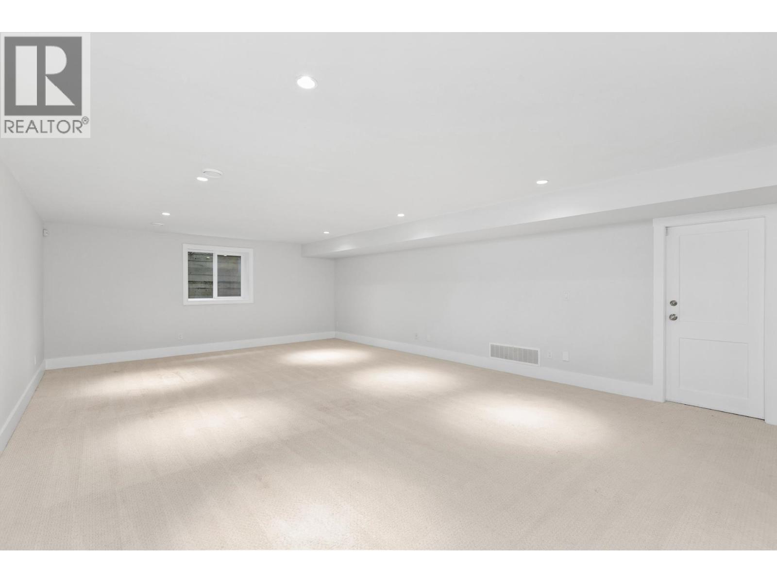 3476 Wellington Crescent, North Vancouver, British Columbia  V7R 3B4 - Photo 33 - R3112440