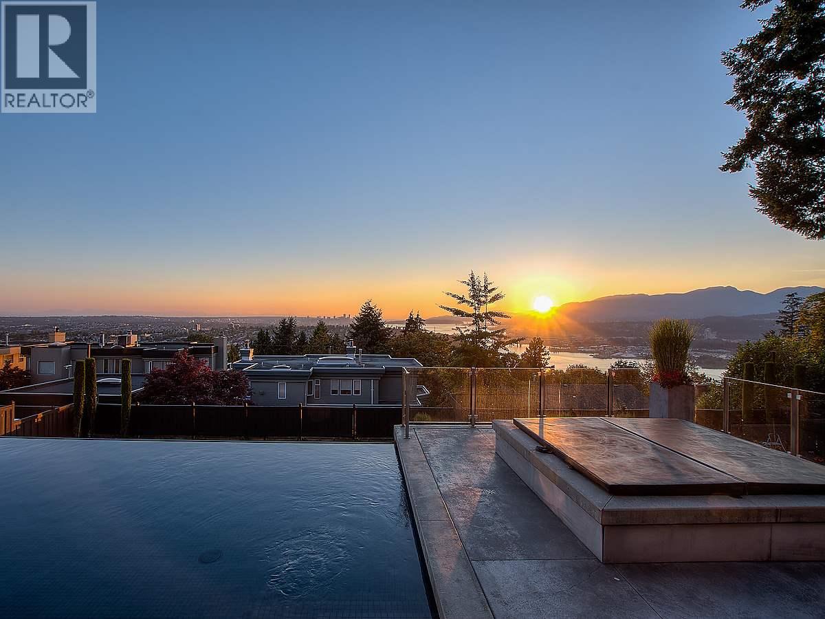 389 N Glynde Avenue, Burnaby, British Columbia  V5B 1H1 - Photo 17 - R3112459