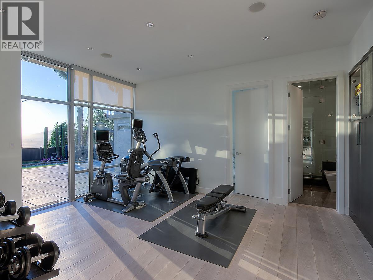 389 N Glynde Avenue, Burnaby, British Columbia  V5B 1H1 - Photo 35 - R3112459