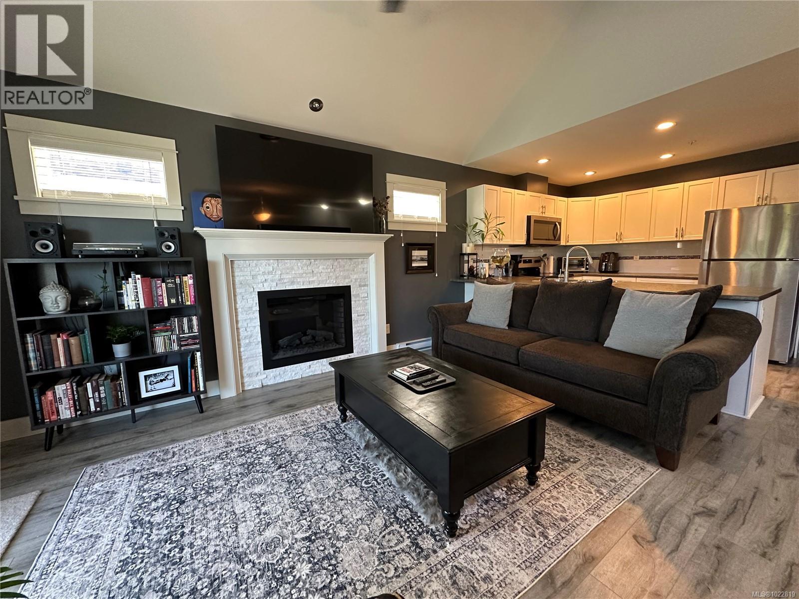 3 6183 Nitinat Way, Nanaimo, British Columbia  V9V 0A9 - Photo 2 - 1022819