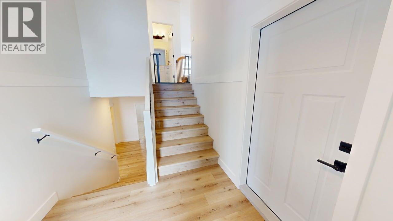 10419 117 Avenue, Fort St. John, British Columbia  V1J 0M8 - Photo 5 - R3112294