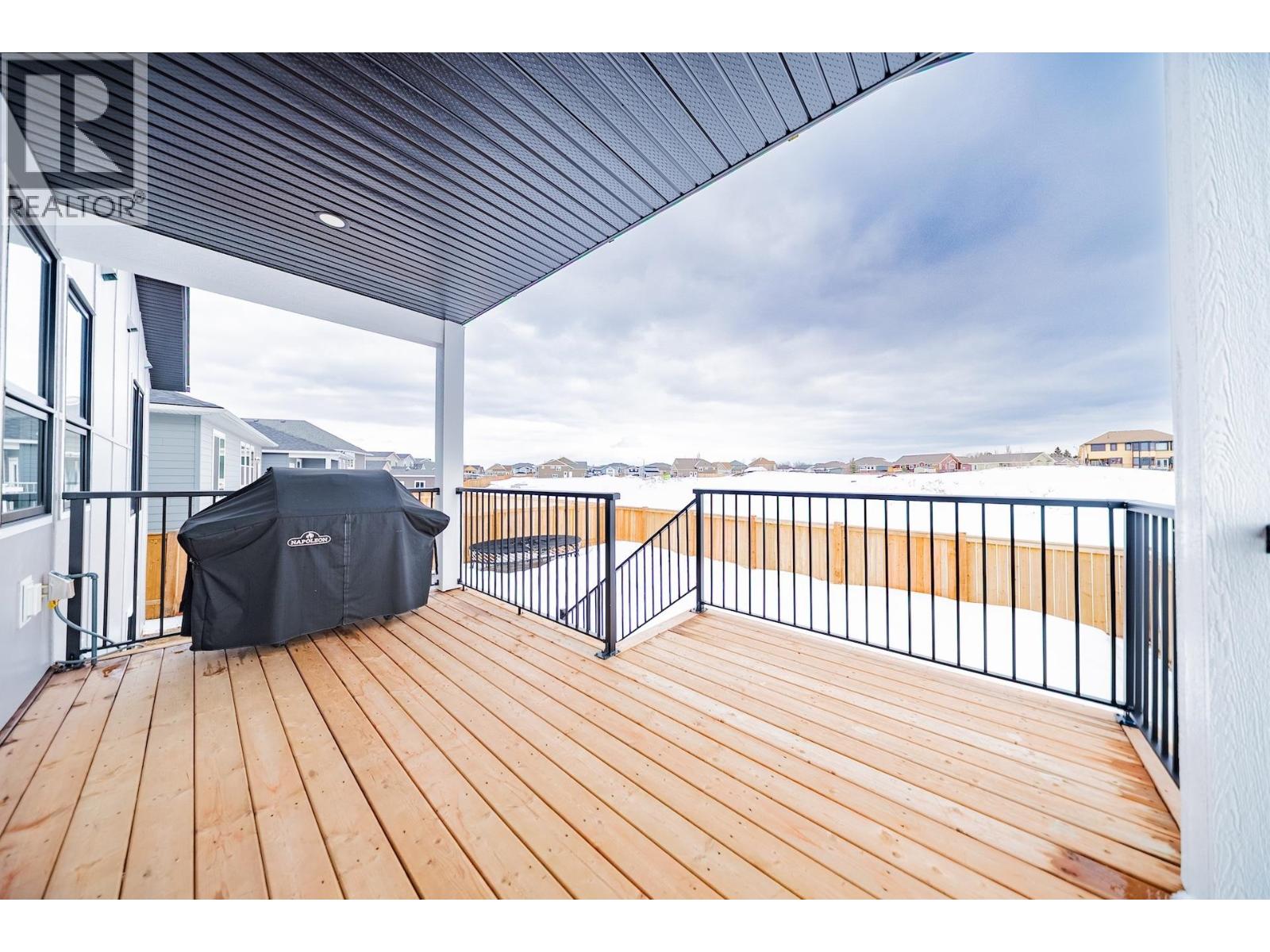 10419 117 Avenue, Fort St. John, British Columbia  V1J 0M8 - Photo 35 - R3112294