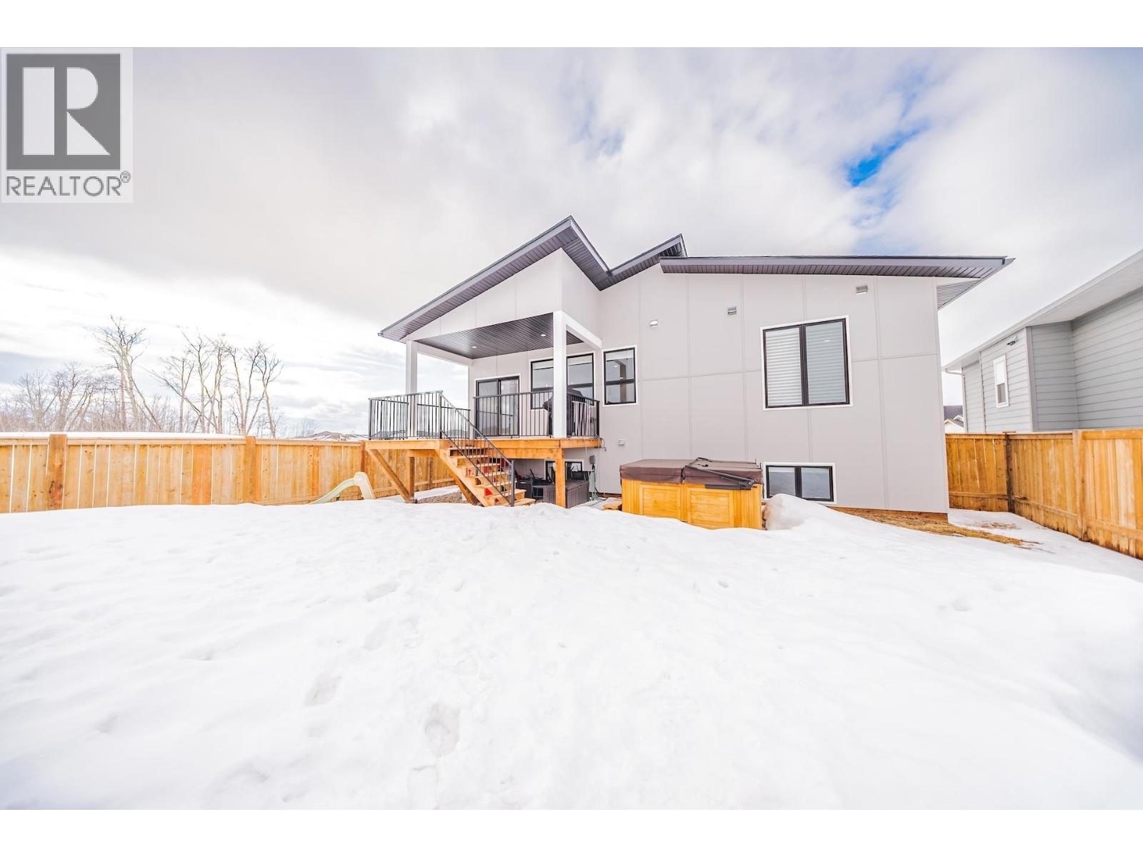 10419 117 Avenue, Fort St. John, British Columbia  V1J 0M8 - Photo 37 - R3112294