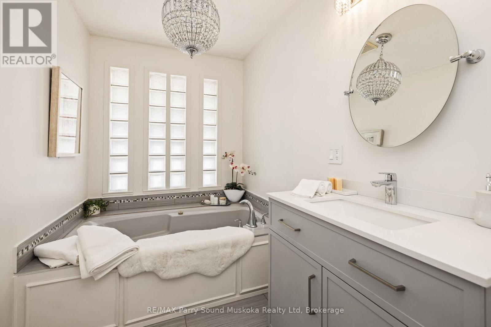 31 Lake Forest Drive, Mcdougall, Ontario  P2A 2W9 - Photo 22 - X13009266