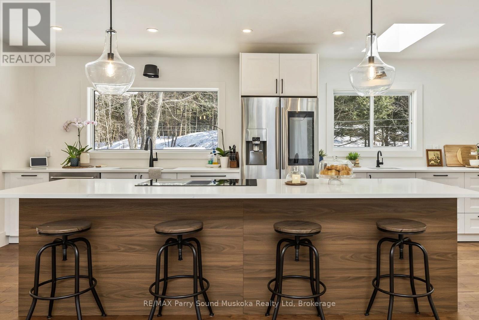 31 Lake Forest Drive, Mcdougall, Ontario  P2A 2W9 - Photo 3 - X13009266