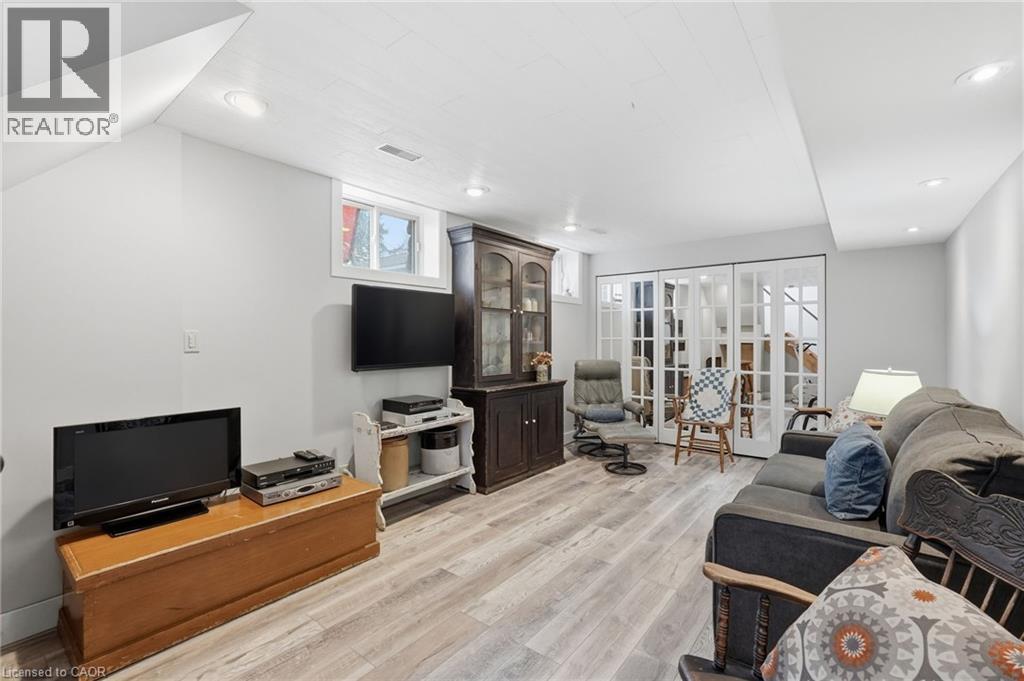 1266 Scenic Drive, Ancaster, Ontario  L9K 1J6 - Photo 33 - 40821658