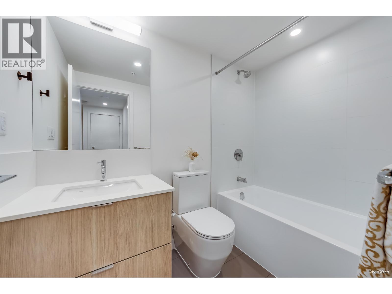 809 318 Alderson Avenue, Coquitlam, British Columbia  V3K 0J1 - Photo 17 - R3104756