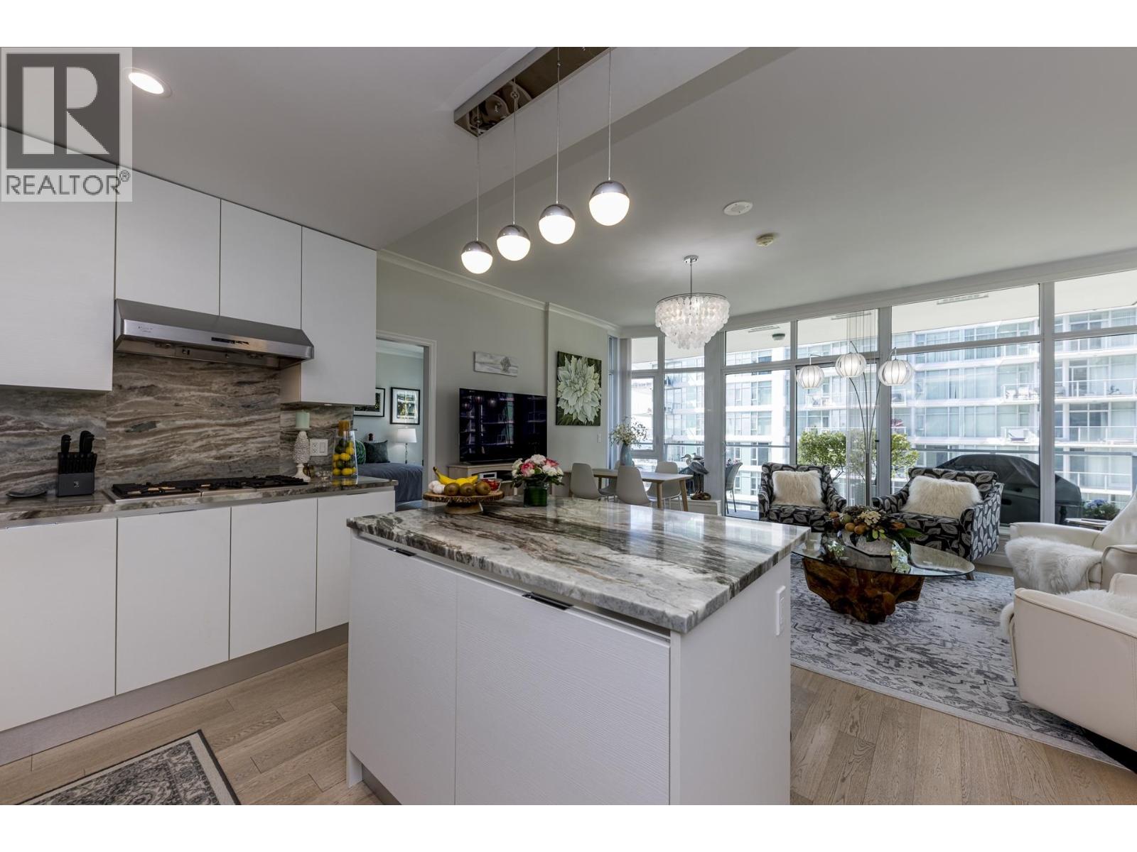 303 185 Victory Ship Way, North Vancouver, British Columbia  V7L 0G2 - Photo 6 - R3112461