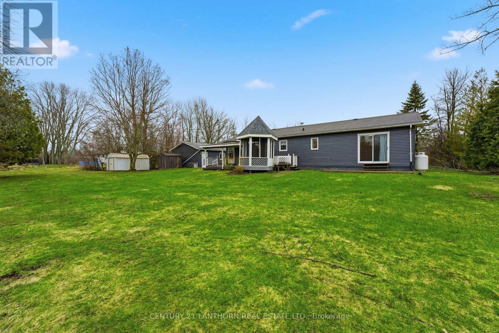 2494 Salem Road, Prince Edward County (Ameliasburg Ward), Ontario  K0K 1T0 - Photo 31 - X13009224