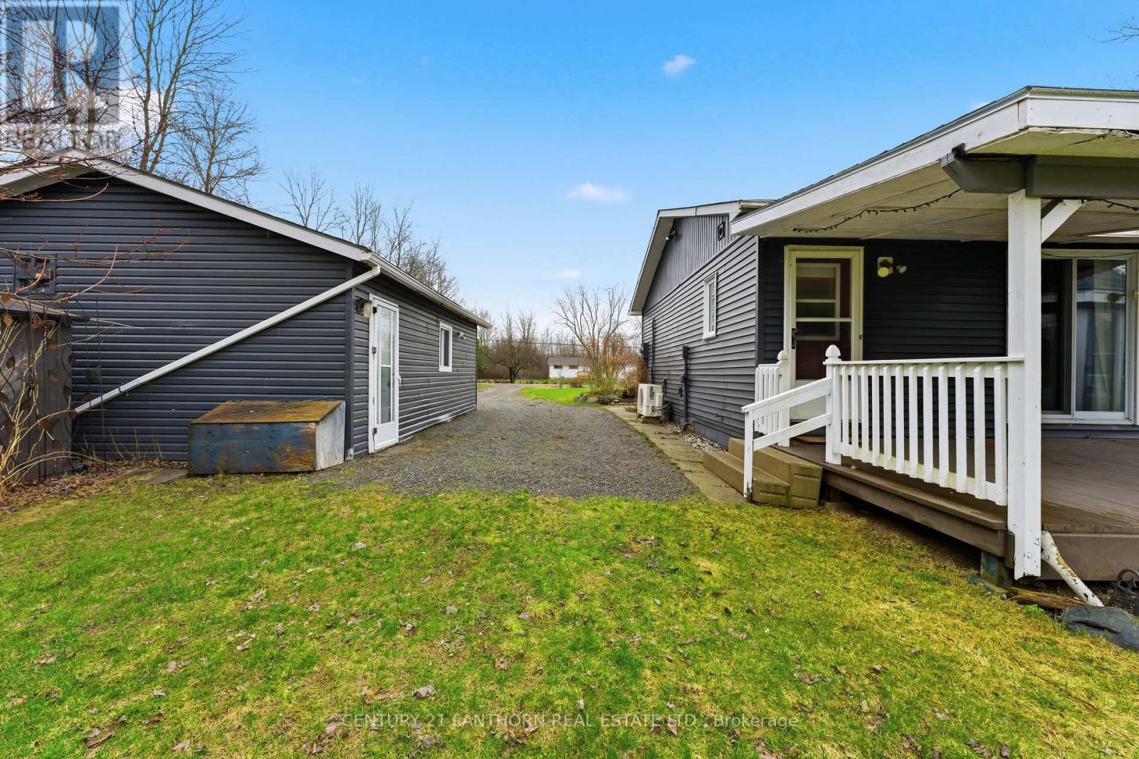 2494 Salem Road, Prince Edward County (Ameliasburg Ward), Ontario  K0K 1T0 - Photo 32 - X13009224