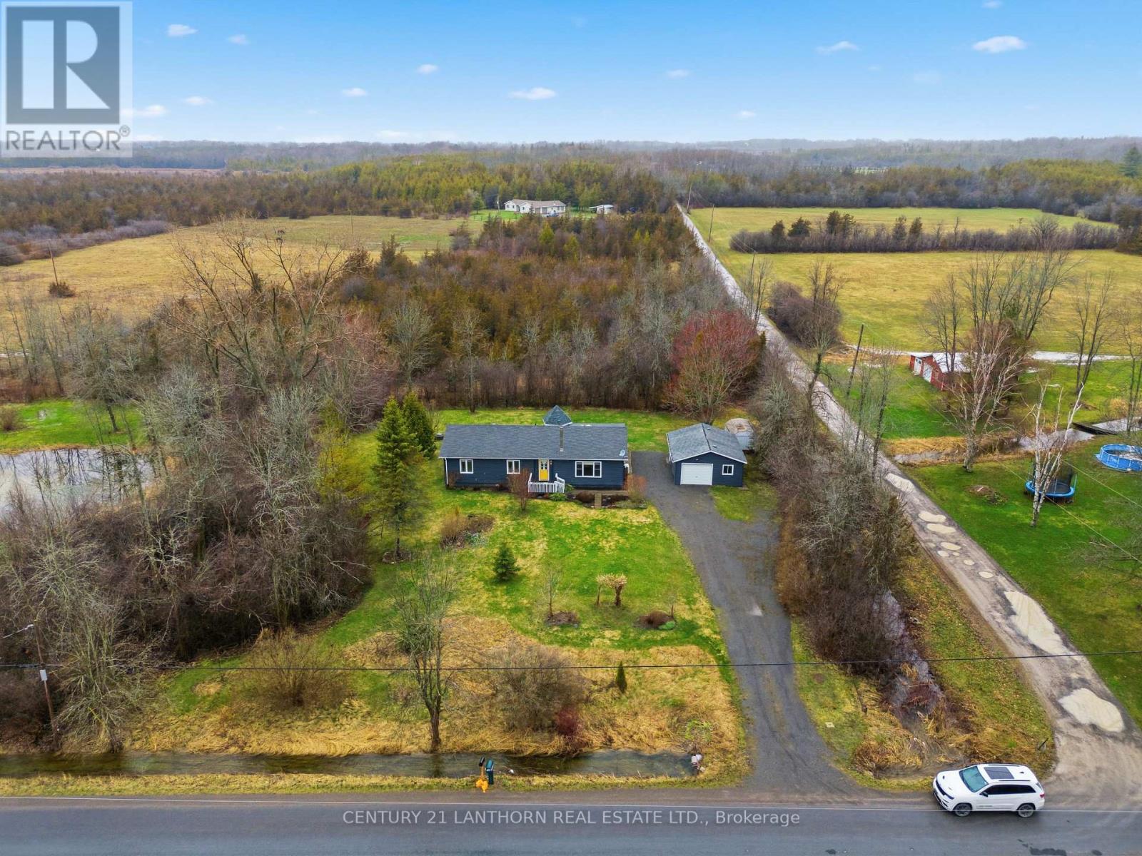 2494 Salem Road, Prince Edward County (Ameliasburg Ward), Ontario  K0K 1T0 - Photo 33 - X13009224