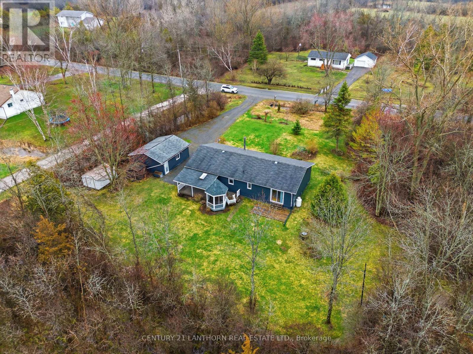 2494 Salem Road, Prince Edward County (Ameliasburg Ward), Ontario  K0K 1T0 - Photo 38 - X13009224