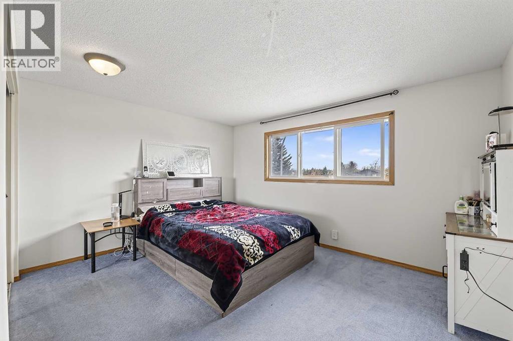 533 Summerwood Place SE, Airdrie, Alberta  T4B 1W9 - Photo 20 - A2301866