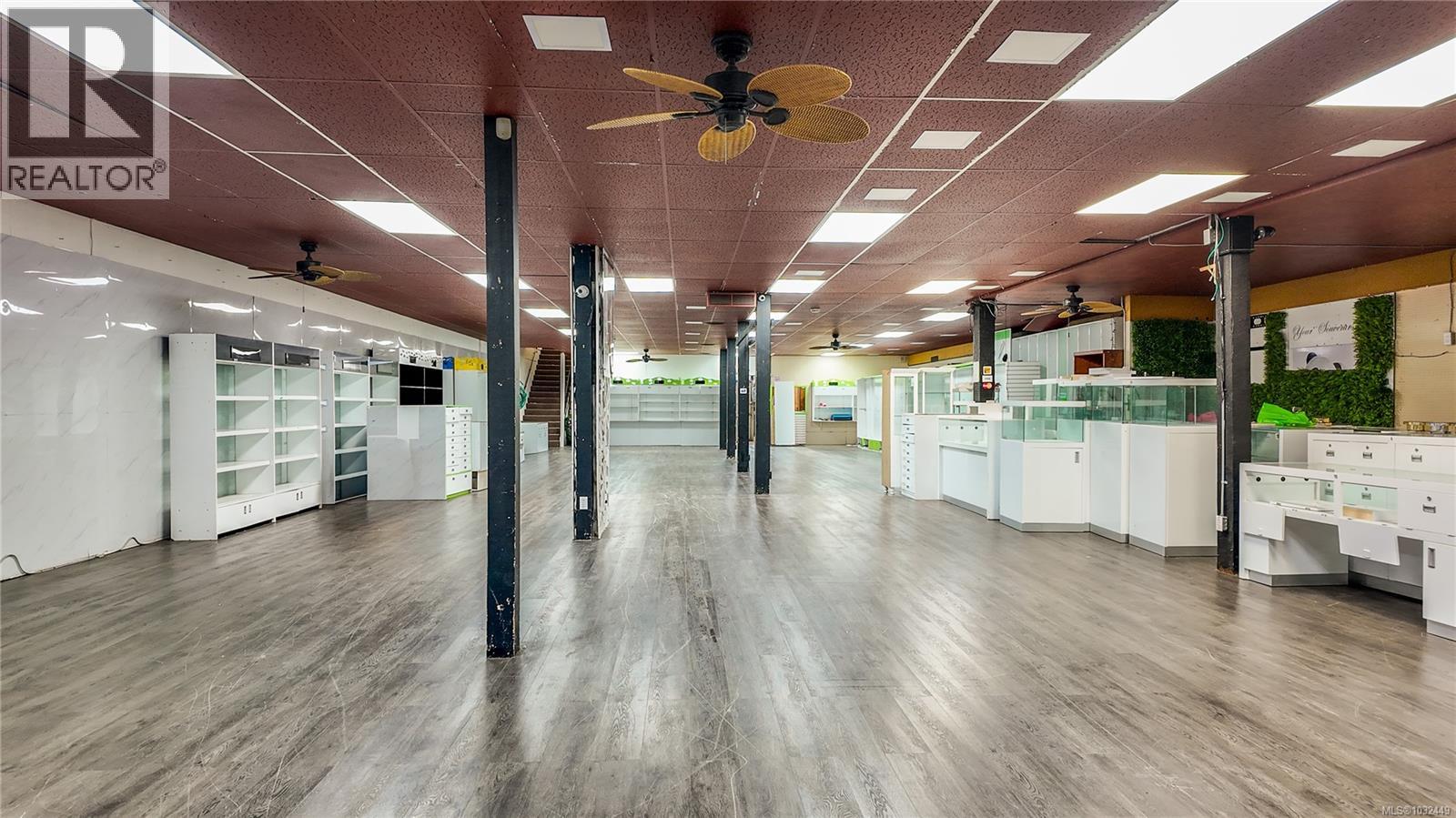 285 5th St, Courtenay, British Columbia  V9N 1J5 - Photo 3 - 1032449