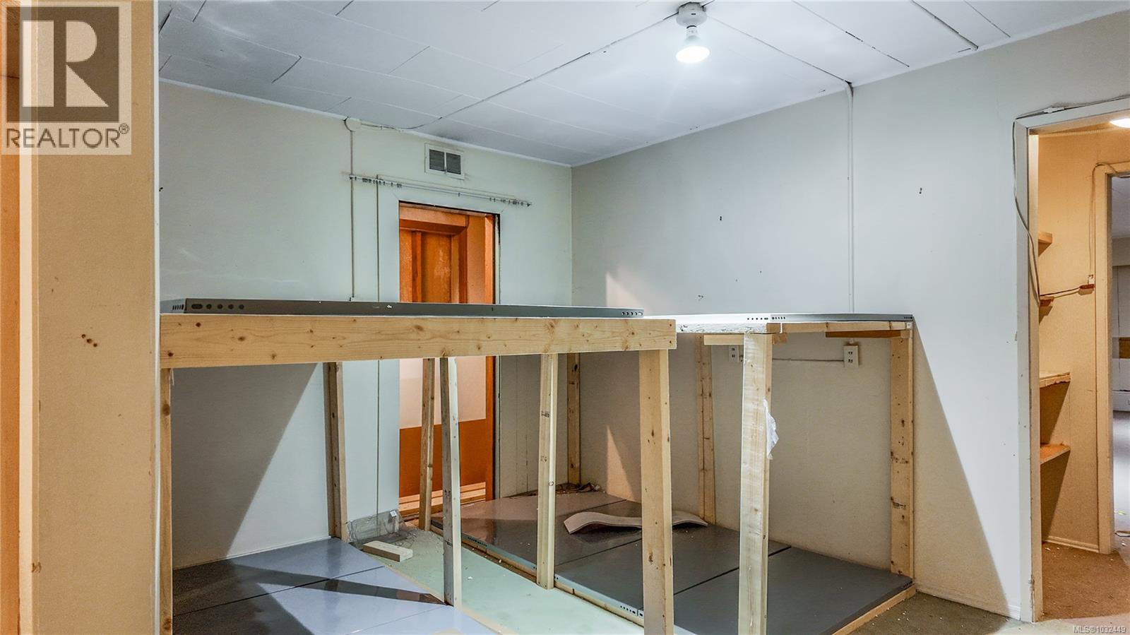 285 5th St, Courtenay, British Columbia  V9N 1J5 - Photo 36 - 1032449