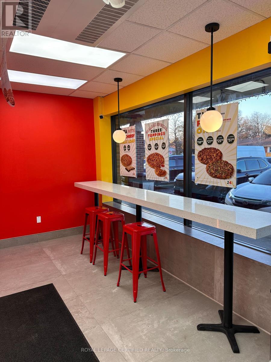 2834 Victoria Park Avenue, Toronto, Ontario  M2J 4A9 - Photo 3 - C13009298