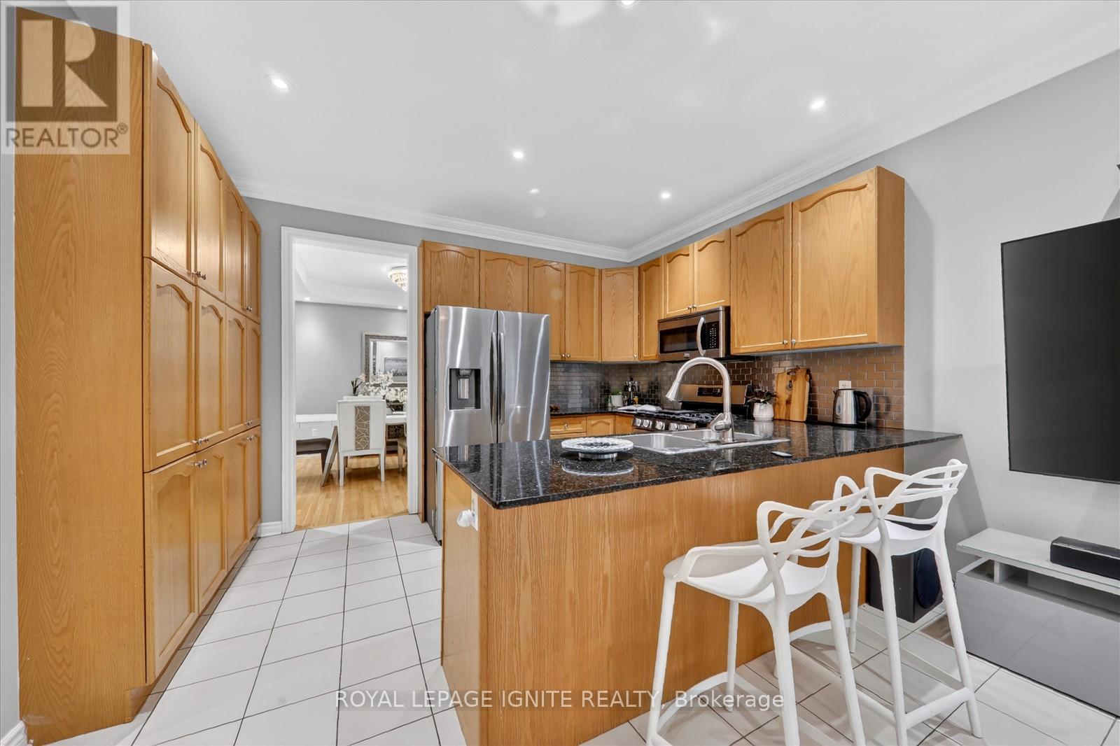 1575 Winville Road, Pickering (Duffin Heights), Ontario  L1X 0C6 - Photo 17 - E13009212