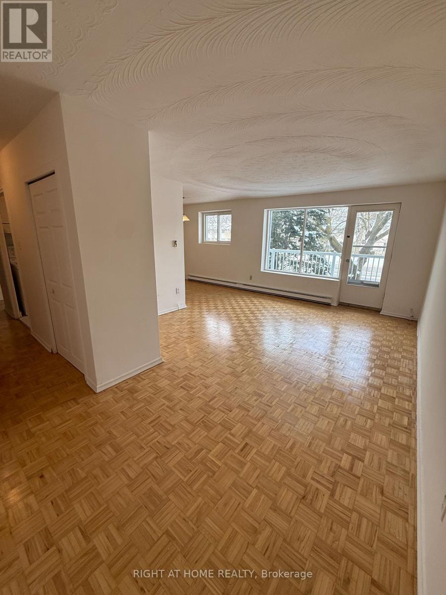 203 - 95 Taunton Road E, Oshawa, Ontario  L1G 3T6 - Photo 6 - E13009256