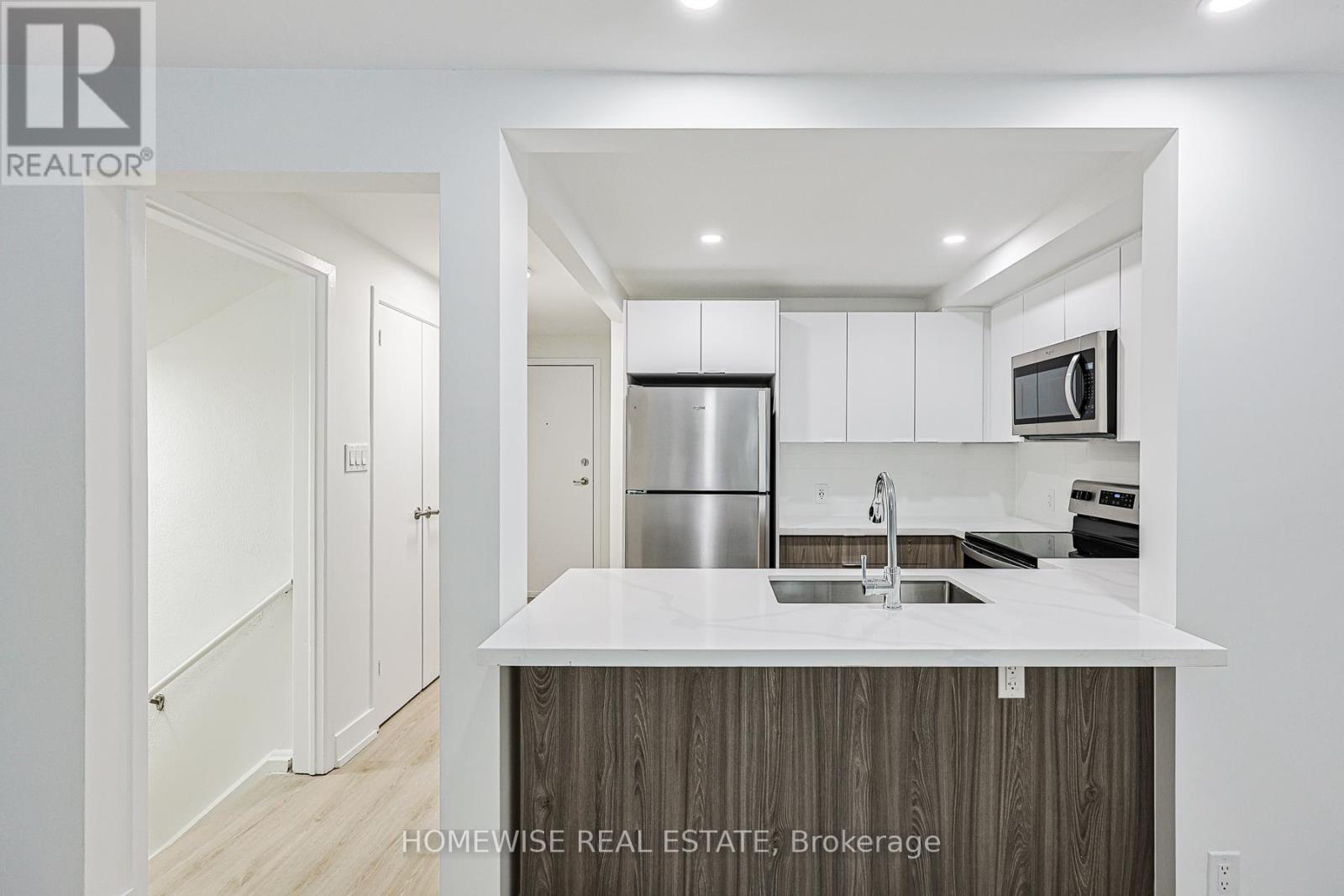 17a - 100 Liberty Street N, Clarington, Ontario  L1C 2M1 - Photo 3 - E13009296