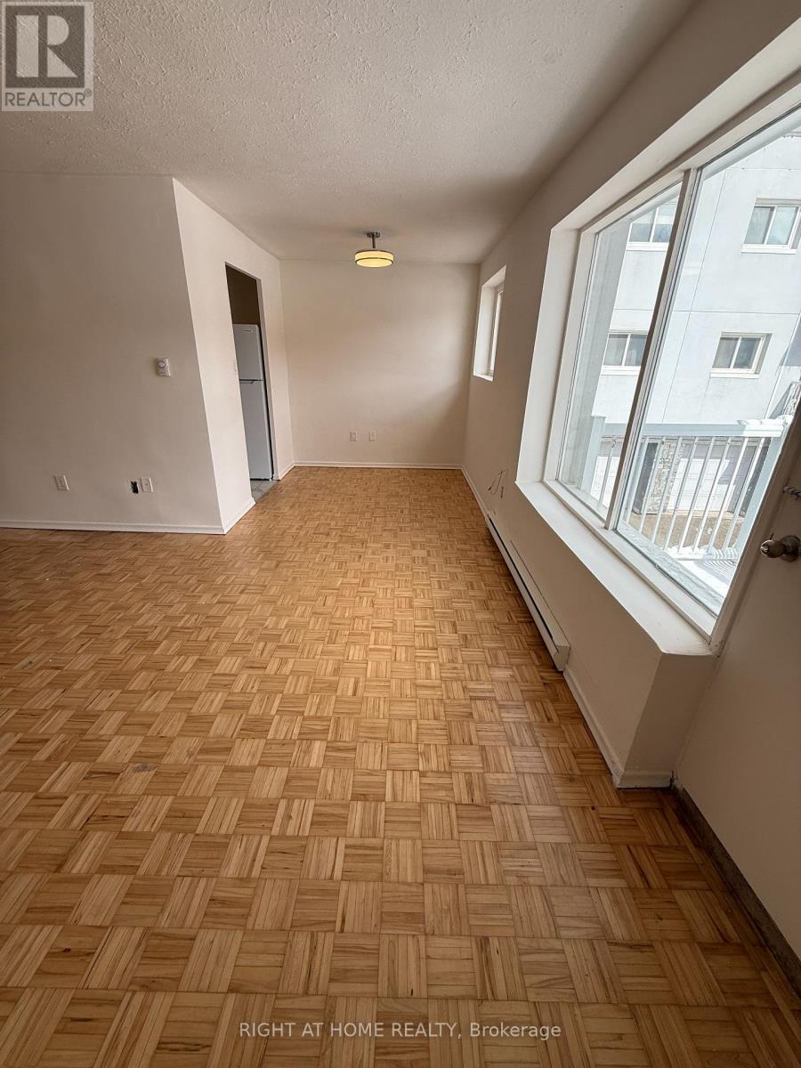 206 - 95 Taunton Road E, Oshawa, Ontario  L1G 3T6 - Photo 7 - E13009314