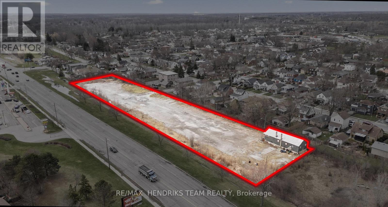 1 Drew Street, Welland, Ontario  L3C 5H8 - Photo 3 - X13009264