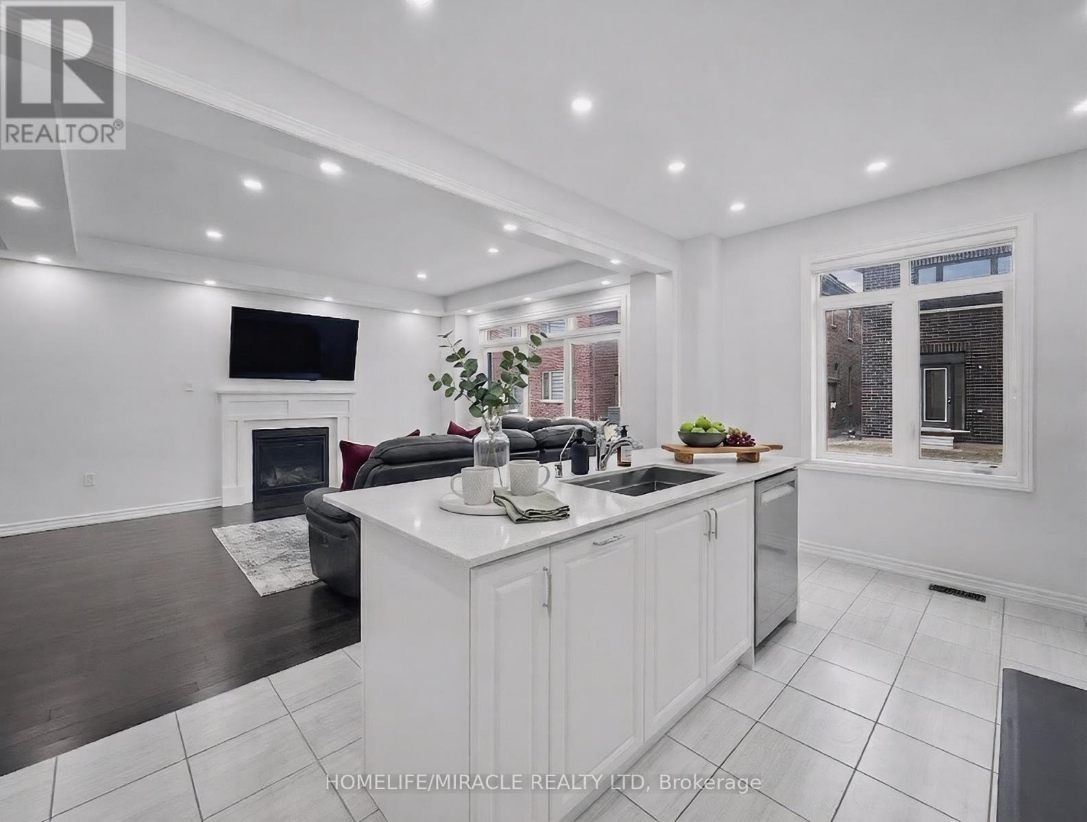 12 Orr Avenue, Erin, Ontario  N0B 1T0 - Photo 10 - X13008862