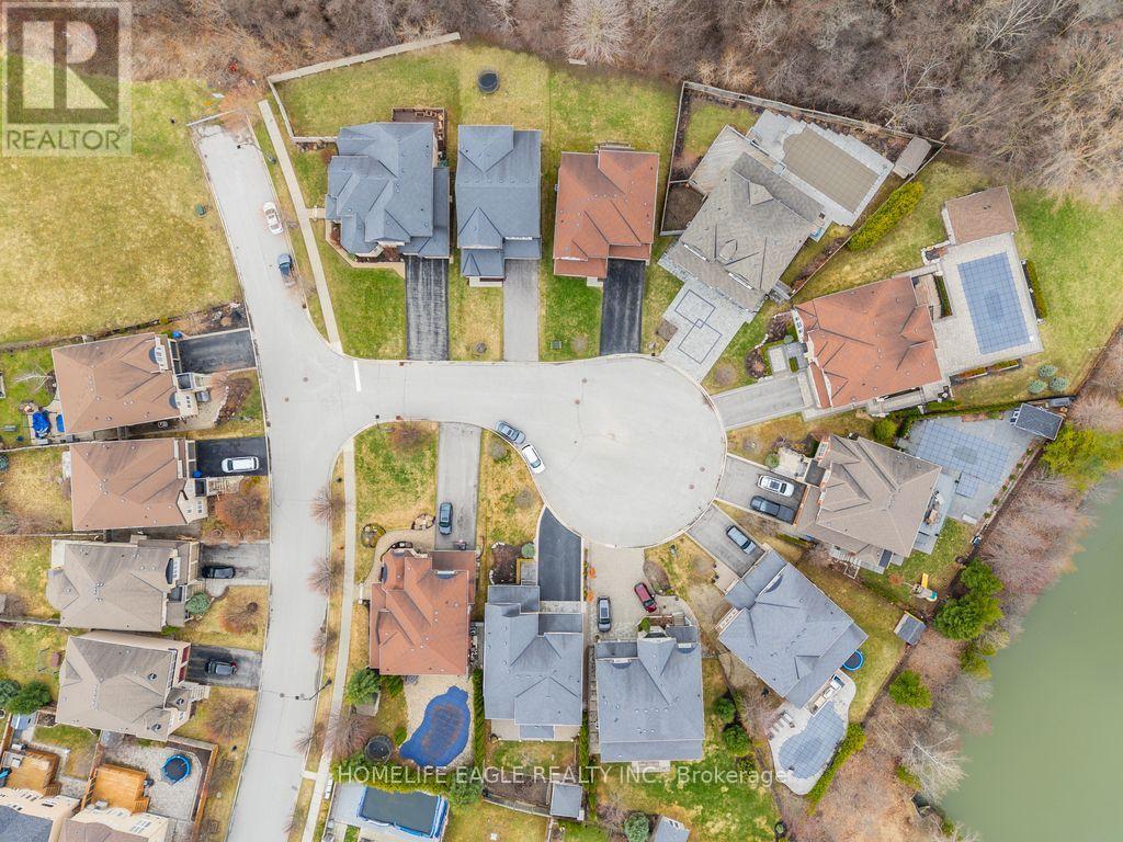 10 Fields Court, Aurora, Ontario  L4G 0J5 - Photo 32 - N13009216