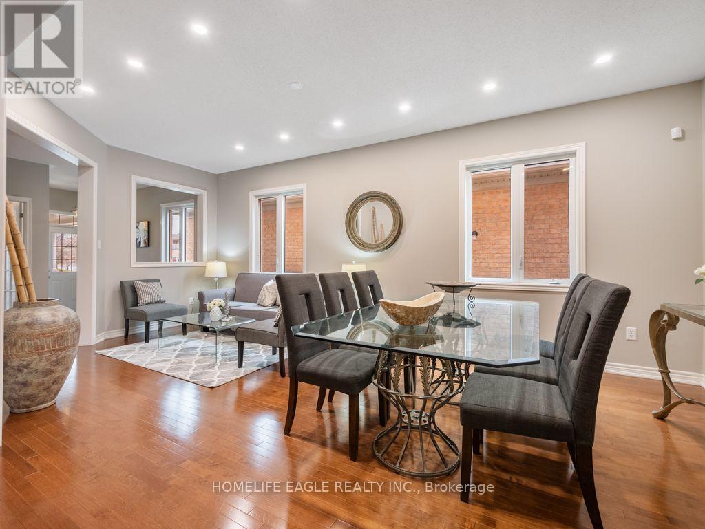 10 Fields Court, Aurora, Ontario  L4G 0J5 - Photo 7 - N13009216