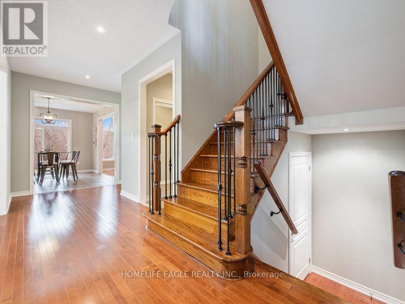 10 Fields Court, Aurora, Ontario  L4G 0J5 - Photo 9 - N13009216