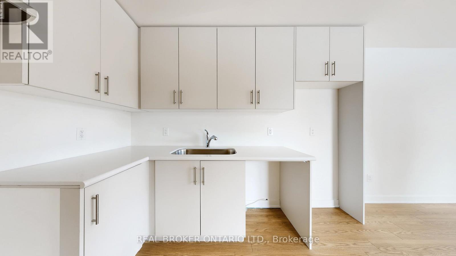 216 - 15100 Yonge Street N, Aurora, Ontario  L4G 4C8 - Photo 23 - N13009268