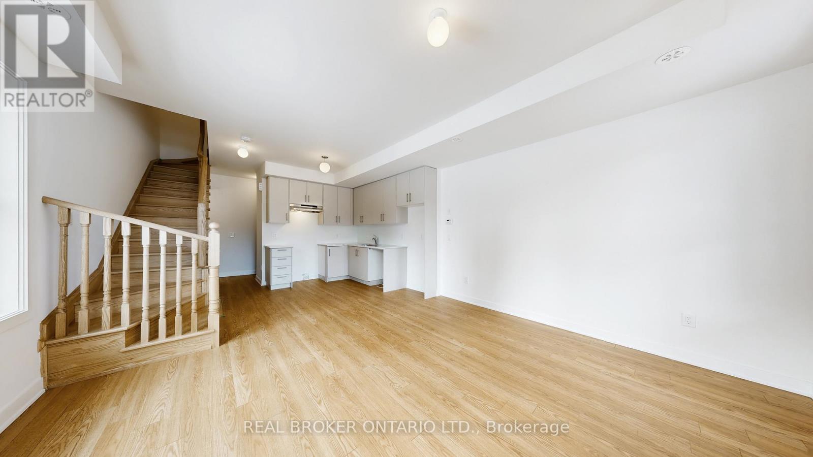 216 - 15100 Yonge Street N, Aurora, Ontario  L4G 4C8 - Photo 7 - N13009268