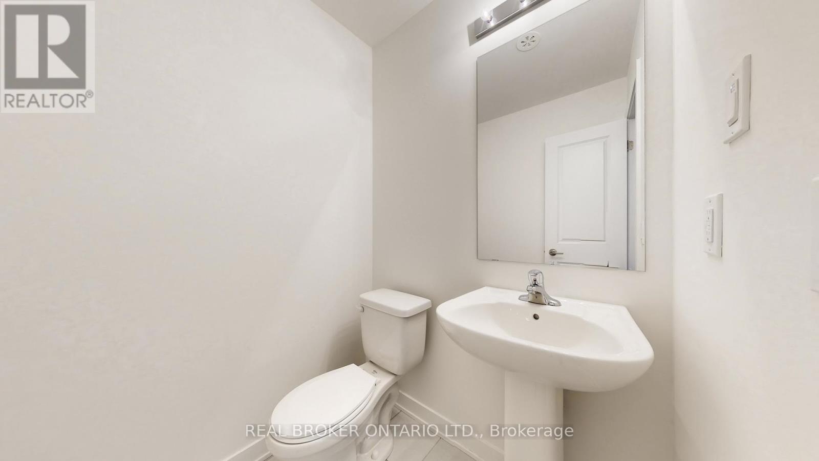 216 - 15100 Yonge Street N, Aurora, Ontario  L4G 4C8 - Photo 8 - N13009268