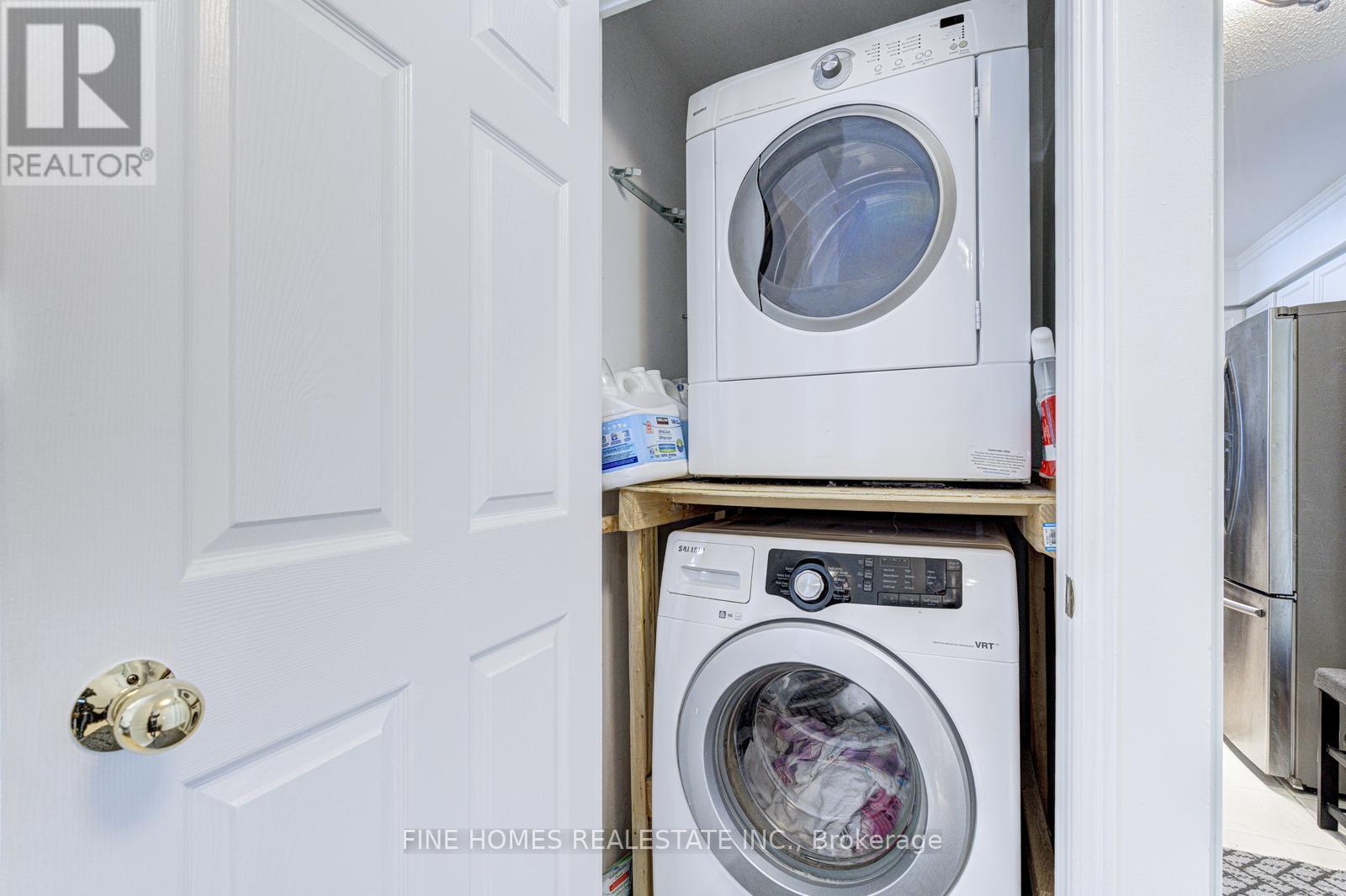 1 Emerald Lane, Vaughan, Ontario  L4J 8N2 - Photo 17 - N13009278