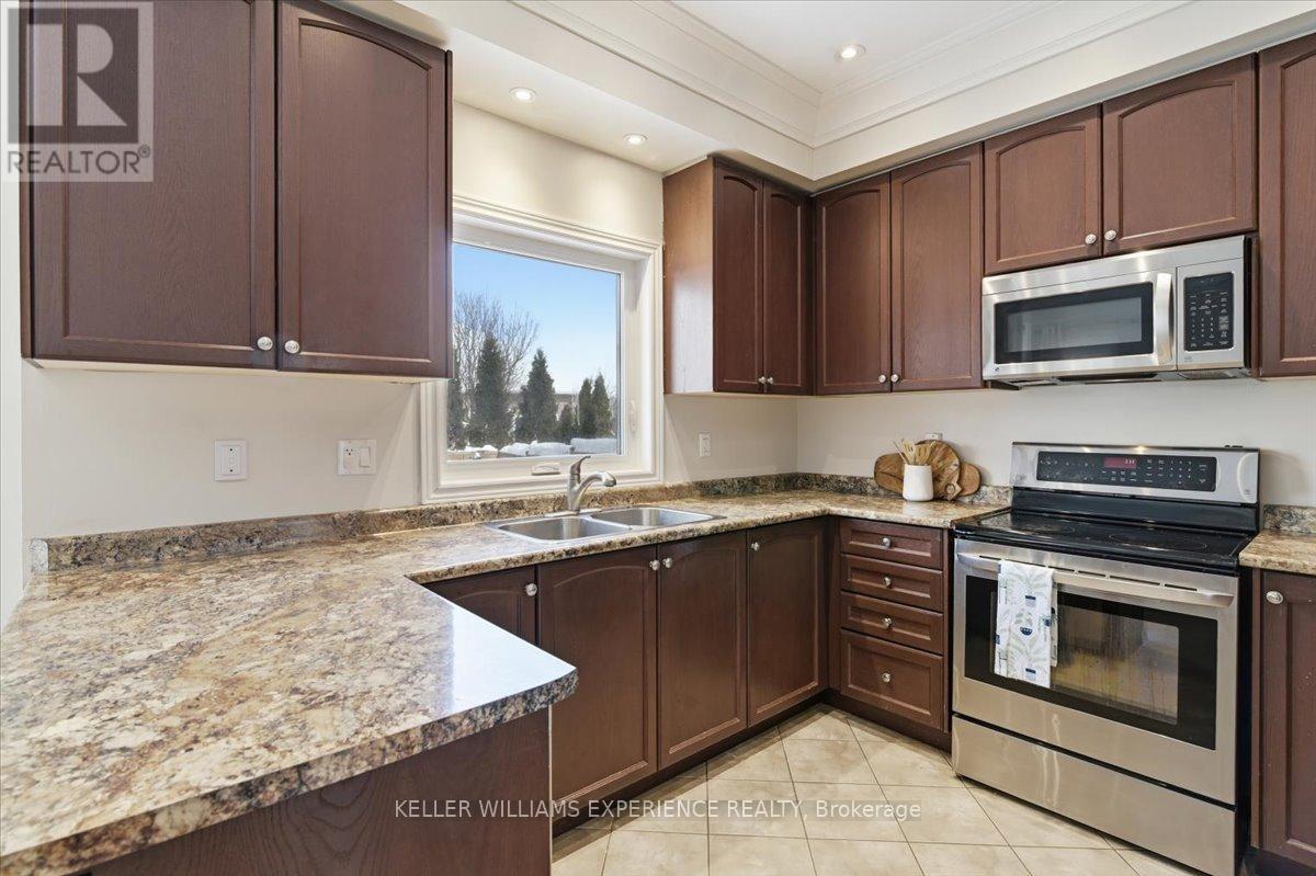 3 Bud Doucette Court, Uxbridge, Ontario  L9P 0E4 - Photo 6 - N13009318