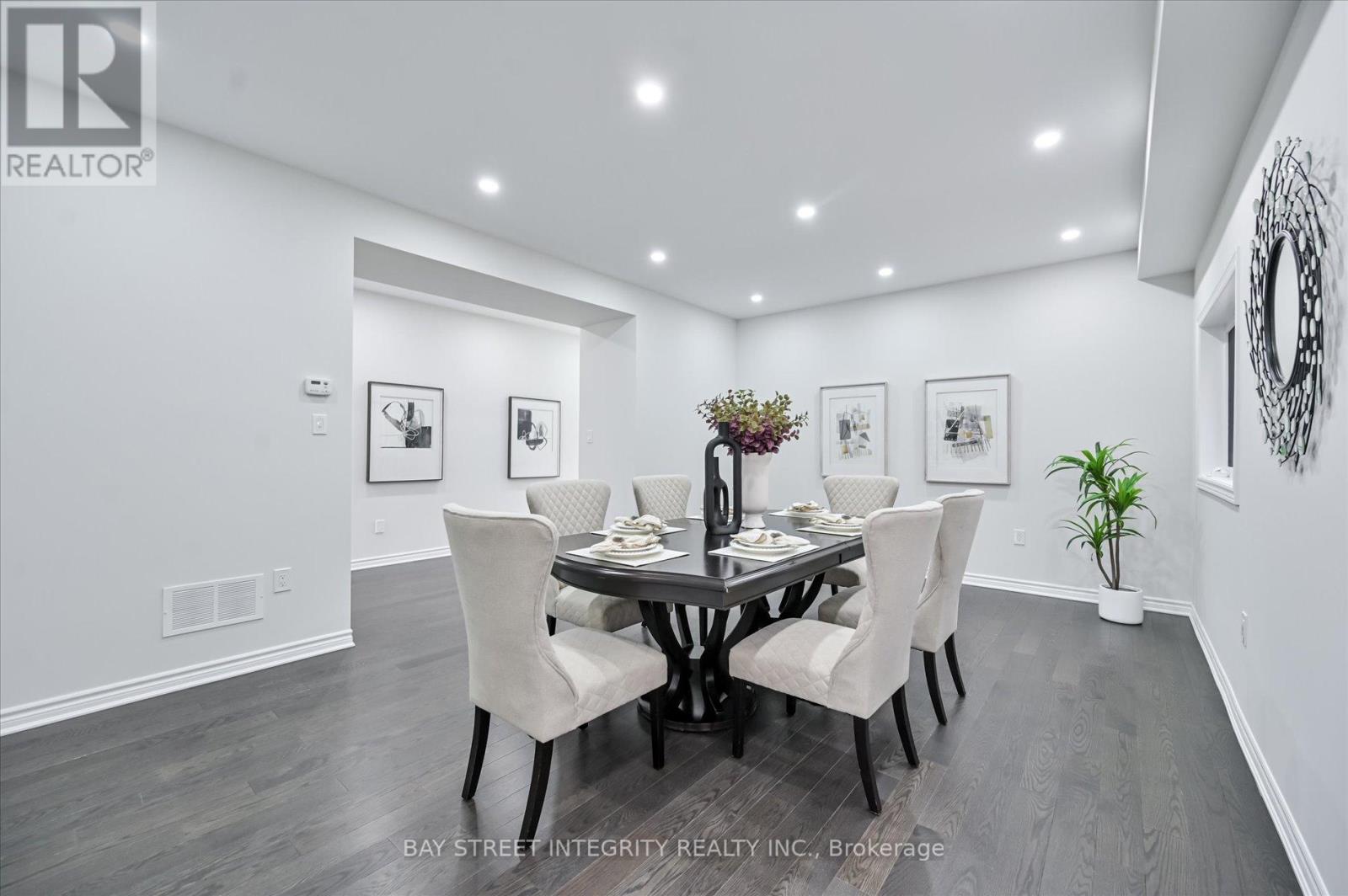 1726 Emberton Way, Innisfil, Ontario  L9S 0A8 - Photo 9 - N13009322