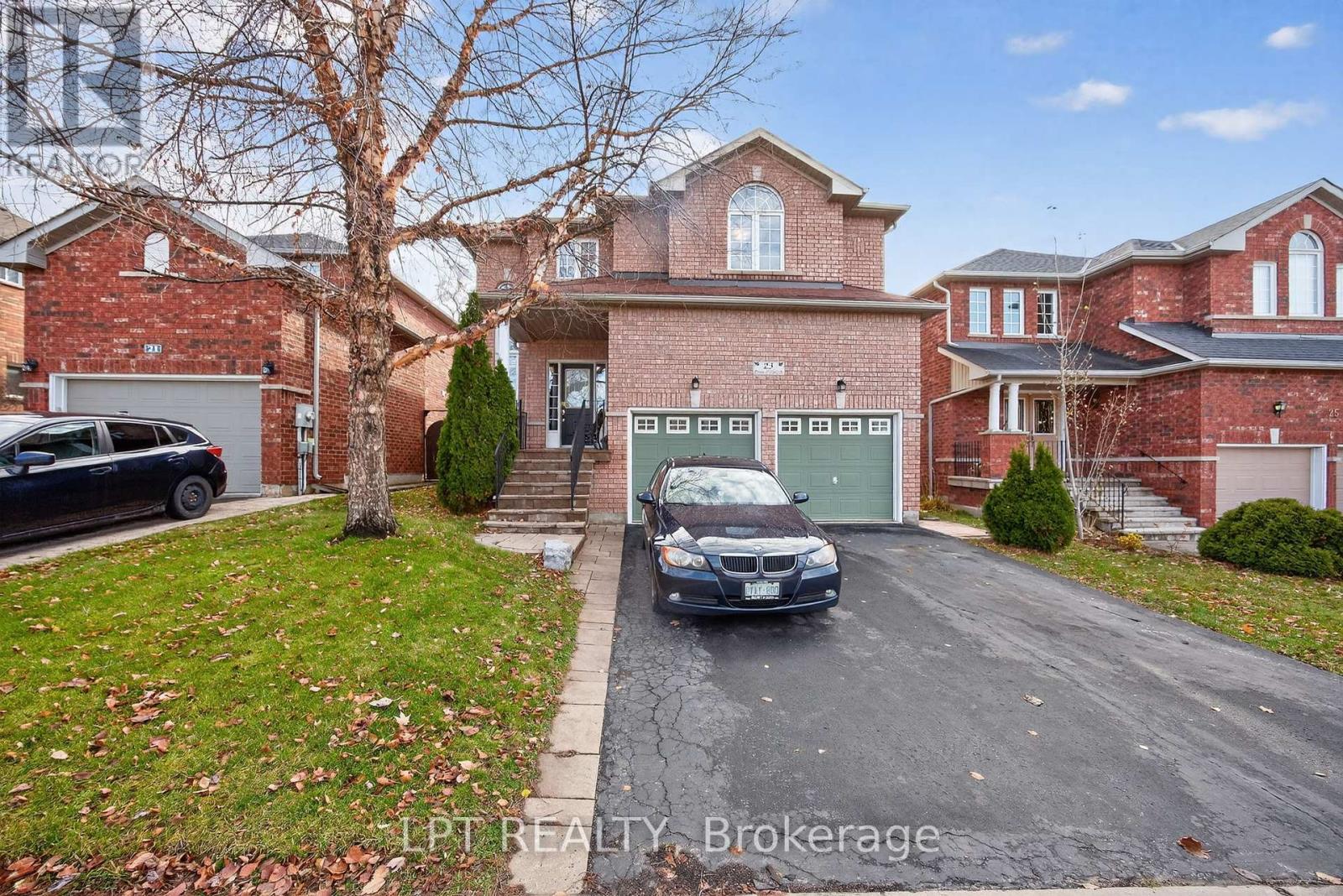 23 Prince Of Wales Drive, Barrie (Innis-Shore), Ontario  L4N 0T5 - Photo 2 - S13009246