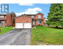 1220 HUMBERSIDE DRIVE, Kingston, Ontario
