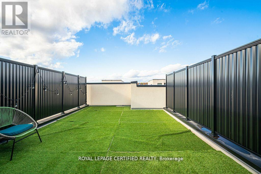 31 - 1095 Cooke Boulevard, Burlington, Ontario  L7T 0C4 - Photo 35 - W13009210