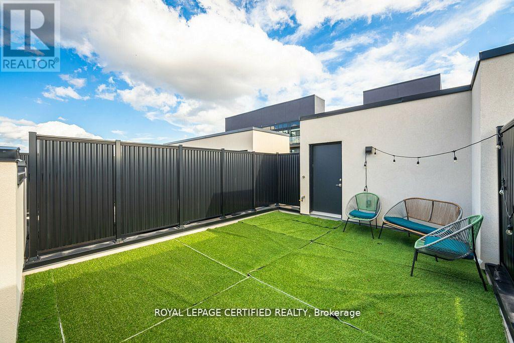 31 - 1095 Cooke Boulevard, Burlington, Ontario  L7T 0C4 - Photo 36 - W13009210