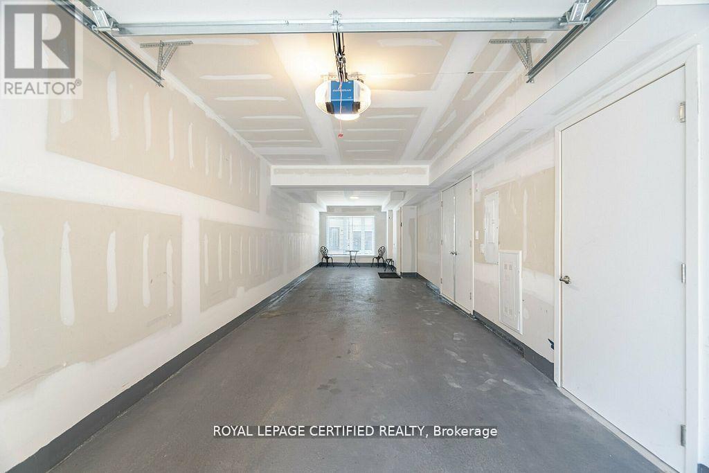 31 - 1095 Cooke Boulevard, Burlington, Ontario  L7T 0C4 - Photo 39 - W13009210